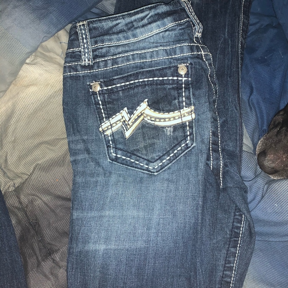 Off brand pair of miss me jeans size 28